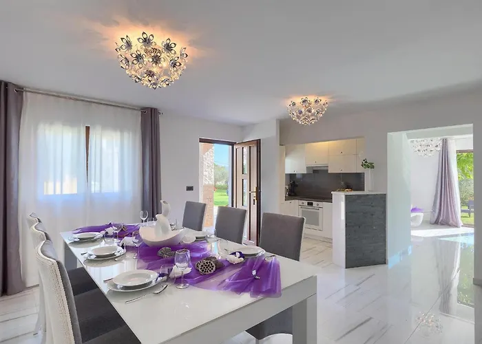 Chiara Ferienhaus Puntera