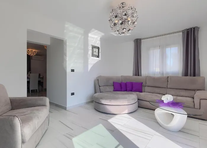 Ferienhaus Chiara Puntera